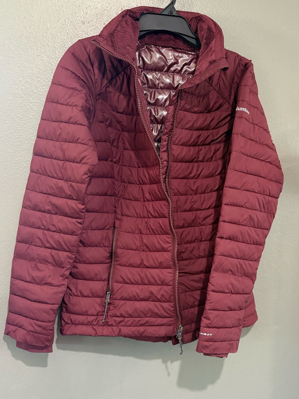 Columbia Women's Omni heat Burgundy Quilted Packable Jacket size Medium no tags